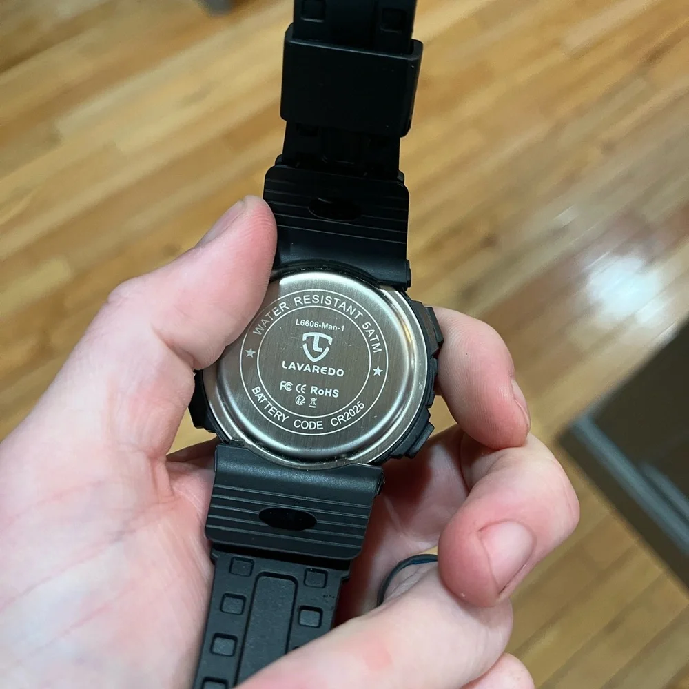 Lavaredo Men's Digital Sports Watch With Multiple Functions